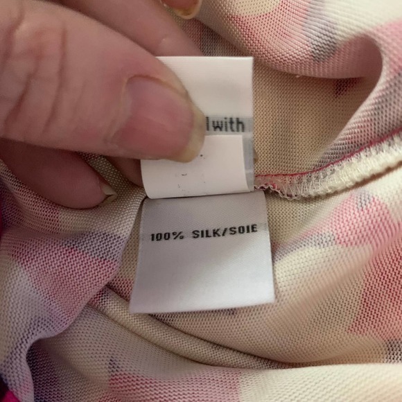 DIANE VON FURSTENBERG Reina Pink & White Silk Solei Geometric Print Dress - Picture 11 of 11